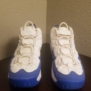 uptempo size 9